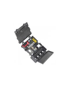 Power Distribution Units Battery Mount 10 Fuse 2 x AMI Series Bolt In Fuses 8 x Maxi Blade Fuses